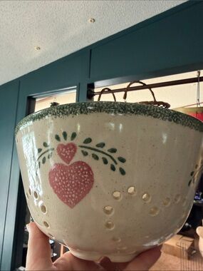 Vintage Hand-Painted Ceramic Berry Bowl with Red Heart Motif